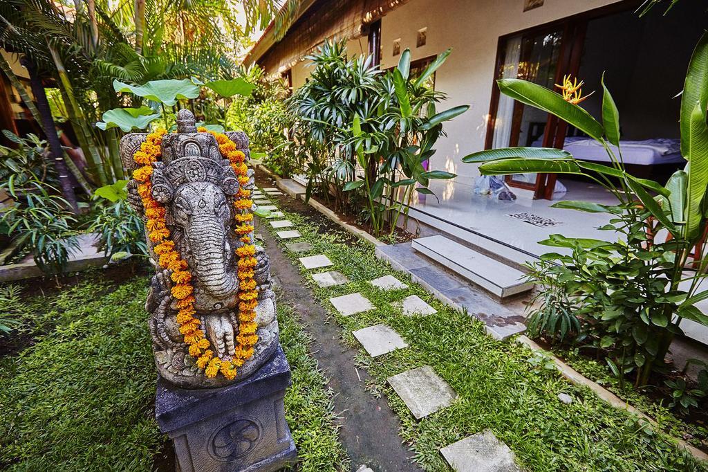 Matra Bali Guesthouse Canggu Εξωτερικό φωτογραφία